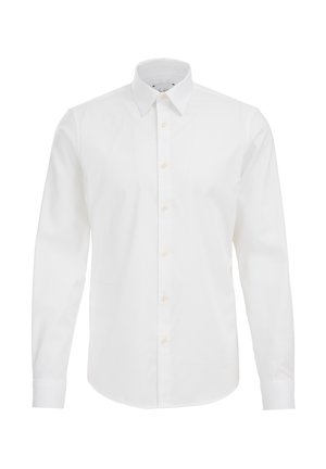 Hvid skjorte med lange ærmer med knaplukning foran og klassisk spids krave, vist mod en ensfarvet baggrund.