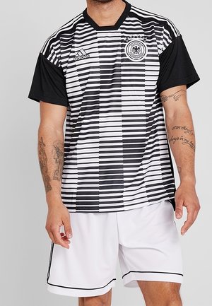 Nationalmannschaft - black