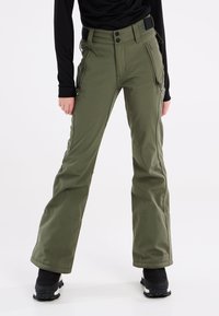 Pantaloni da neve verde oliva con vita alta, due tasche laterali e aperture con zip. Realizzati in tessuto resistente, presentano un design a gamba larga e cuciture in vista.