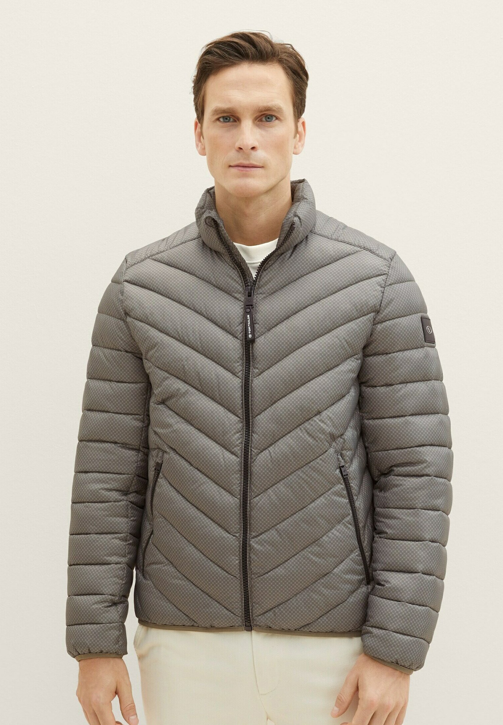 TOM TAILOR Herren Übergangsjacke Mit Kapuze – Stehkragen, Regular Fit, Polyester Mit Stretch
