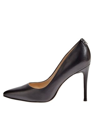 Escarpin pour femme en cuir noir à talon haut, bout pointu et talon aiguille élégant, présenté de profil sur fond blanc.