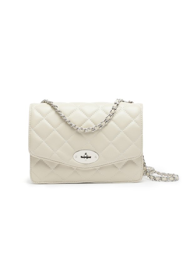 CHACO PARTY - Clutch