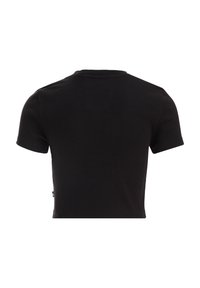 Černé tričko s krátkým rukávem z žebrované látky. Má kulatý výstřih a malou nášivku na horní části zad. Jednoduchý design bez vzorů.