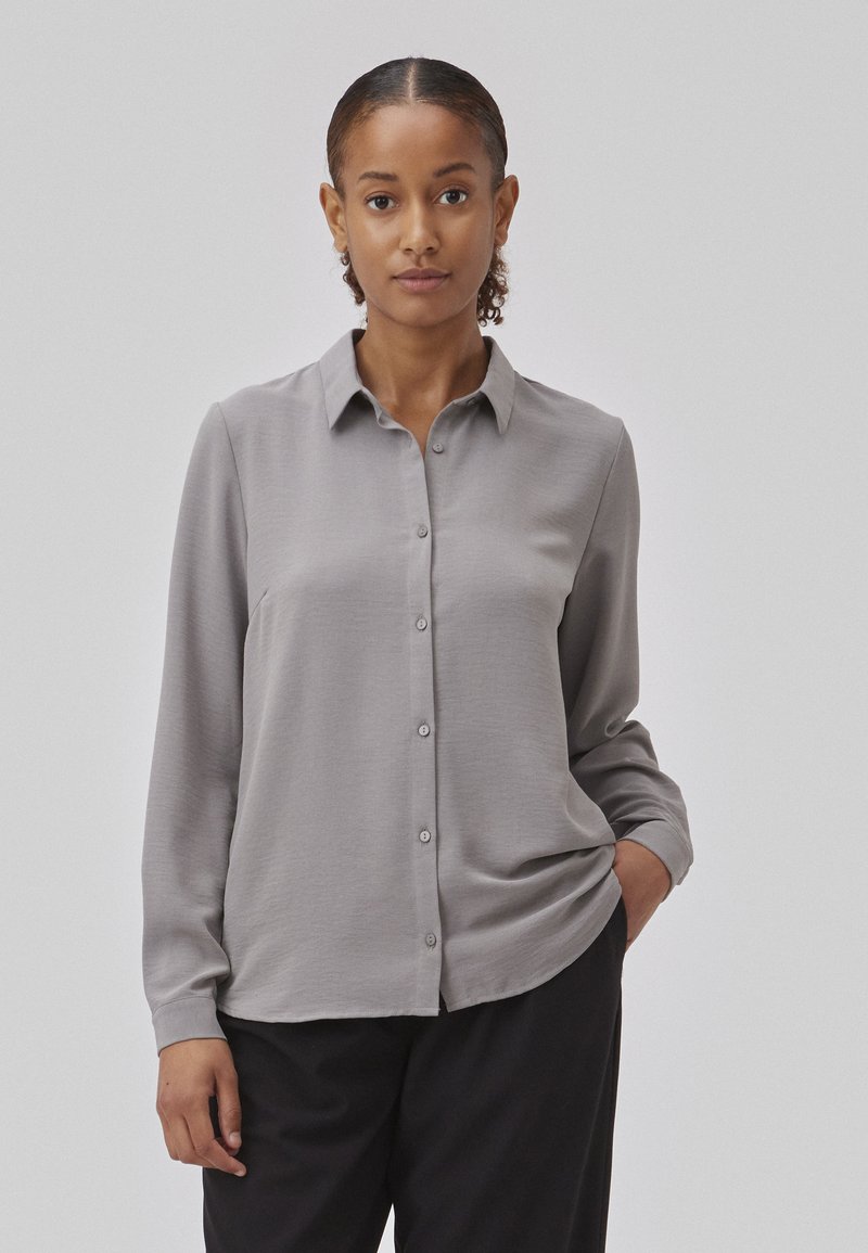 Modström - OSSA  - Button-down blouse - steeple gray, Enlarge