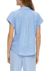 s.Oliver KURZARM - Overhemdblouse - himmelblau