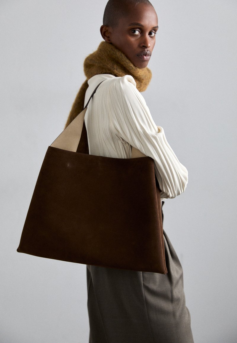 Ree Projects TOTE CLARE LARGE - Tote bag - mocha/brown - Zalando.co.uk
