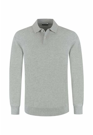 Lichtgrijs poloshirt met lange mouwen van zachte stof, voorzien van een klassieke kraag, knoopsluiting met drie knopen en geribbelde boorden en zoom.