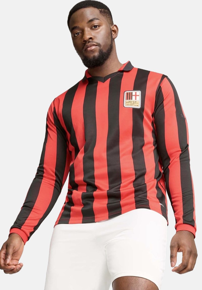 Rood en zwart verticaal gestreept longsleeve shirt met een V-hals en een logo op de borst. Soepele stof met een getailleerd ontwerp.