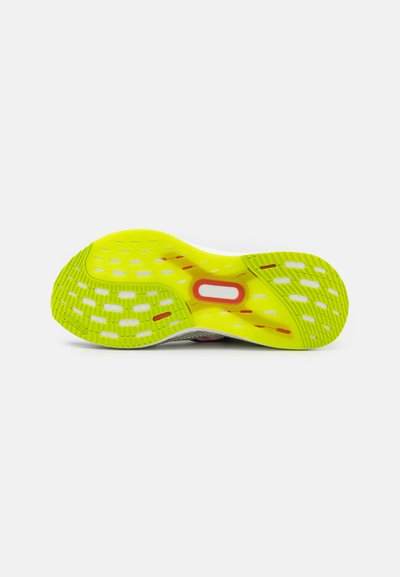 adidas by Stella McCartney ASMC ULTRABOOST 5 - Apavi skriešanai pa asfaltu - lucid blue/semi solar slime/core black