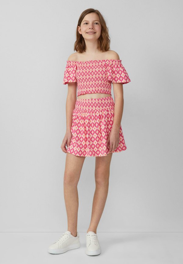 VERKÜRZTES SMOK MIT OFF- SHOULDER-AUSSCHNITT - T-Shirt print