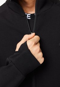Lacoste Felpa con zip - black