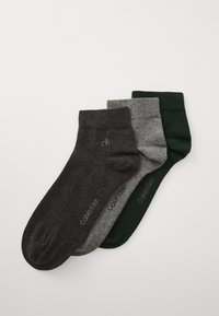 Não selecionado, dark green