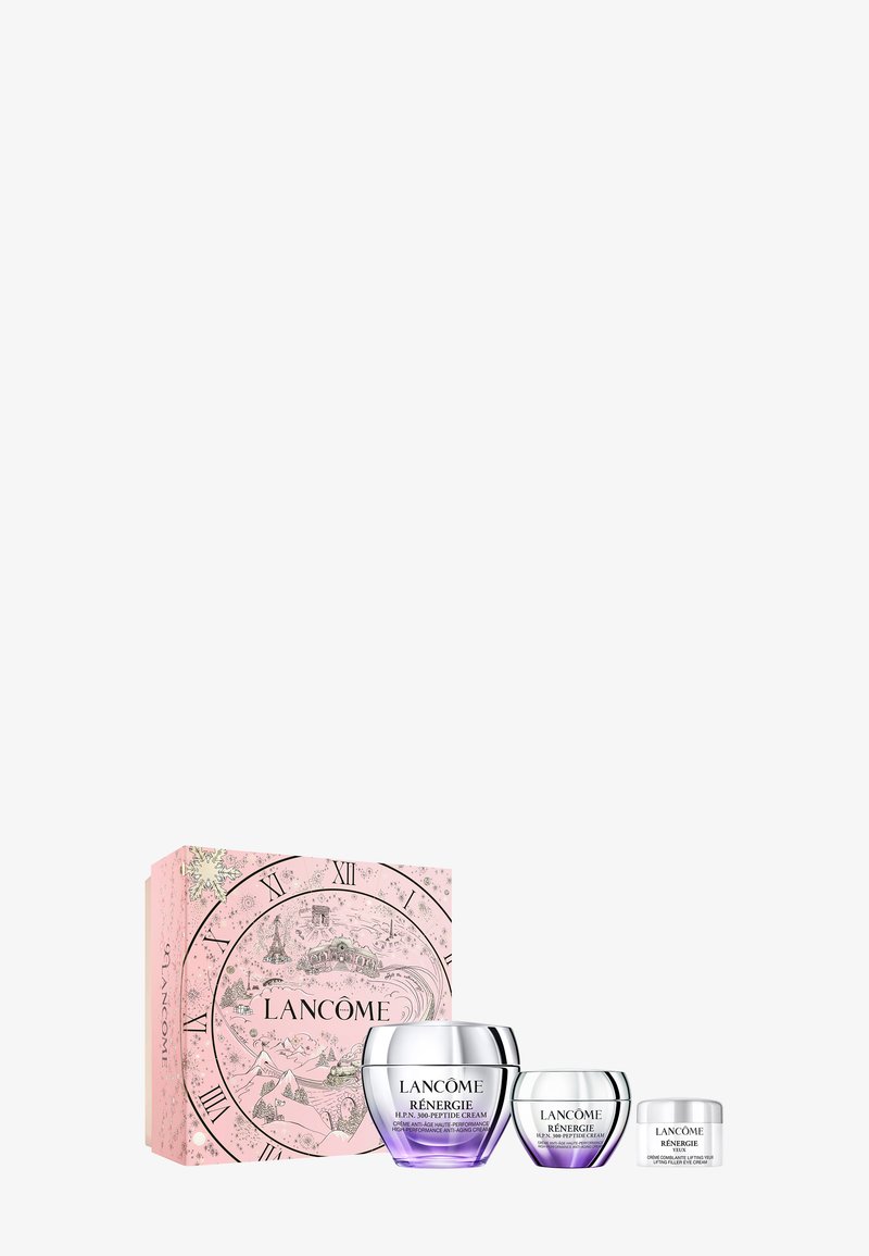 Lancôme Renergie hudpleje gaveæske i en pink boks, der indeholder tre runde beholder med sølvakcenter og lilla etiketter.