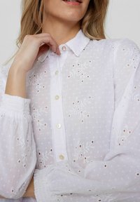 Nümph NUVIDA - Camicia - bright white