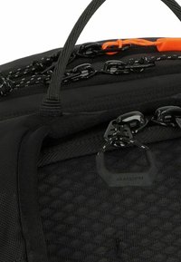 Mammut NIRVANA - Vandringsryggsäck - black