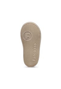 Rubberen schoenzool in beige met een zigzagloopvlak, voorzien van een circulair logo met een "F" en de merknaam "Falcotto" in reliëf.