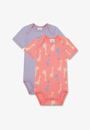 Due bodysuit a maniche corte: uno lavanda, l'altro corallo con stampa di giraffa. Tessuto in cotone morbido, chiusura a snap nella parte inferiore, cuciture a contrasto.