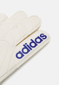 adidas Performance COPA GOALKEEPER GLOVES CLUB - Guanti da portiere - white/lucid blue/solar red