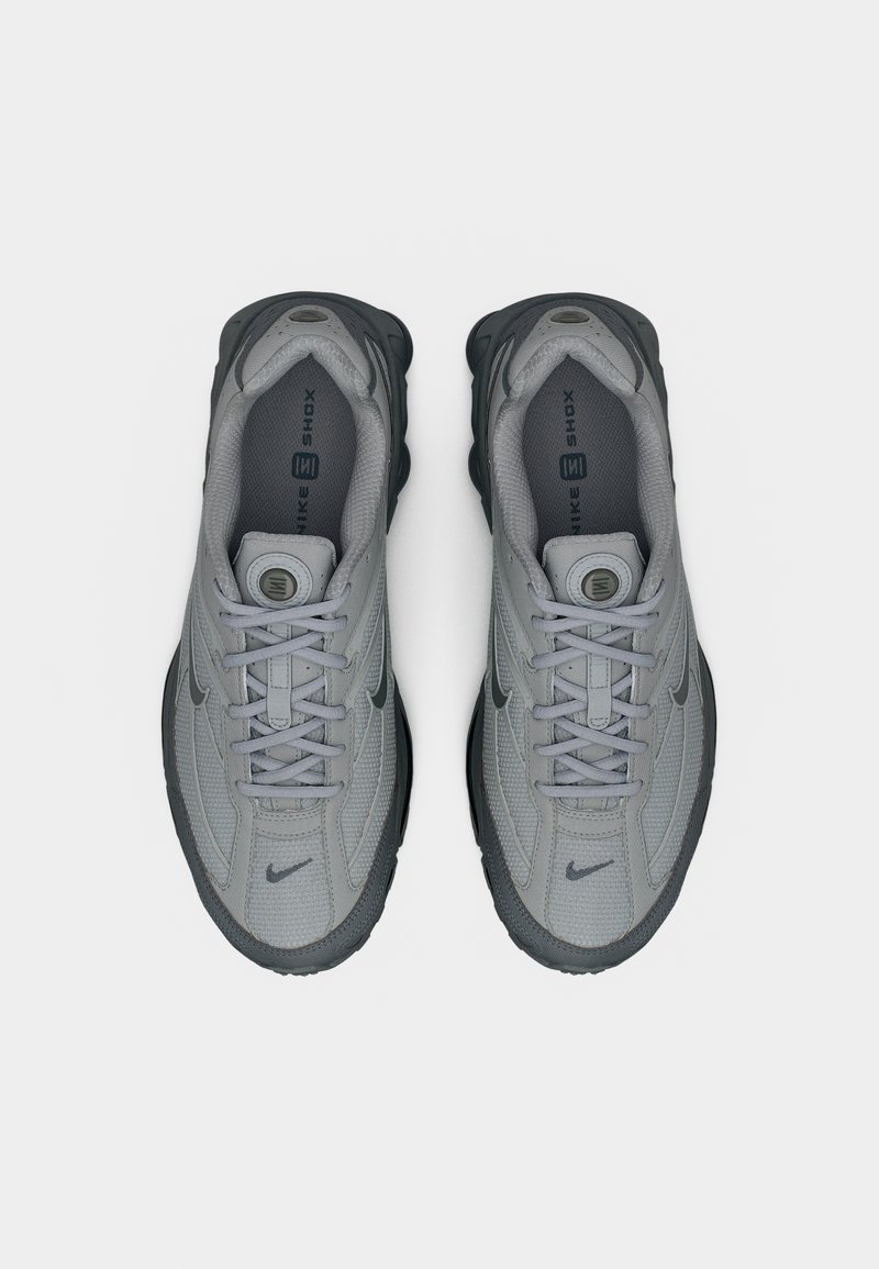 Nike Sportswear SHOX RIDE 2 NEW - Tenisky - light smoke grey/smoke grey
