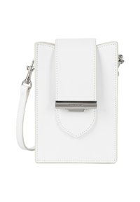 Borsa a tracolla bianca in pelle con forma rettangolare, chiusura a pattina e hardware in argento. Dotata di tracolla rimovibile e dettagli di cucitura.