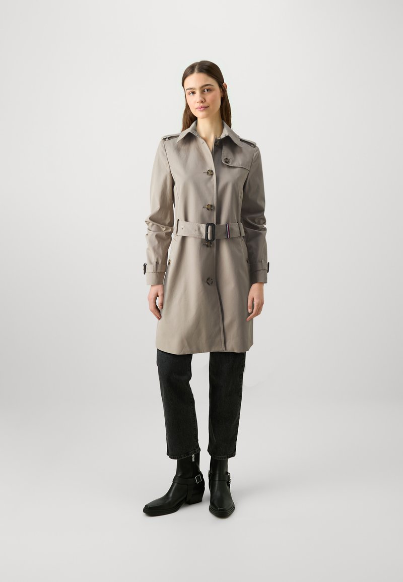 Tommy Hilfiger - HERITAGE SINGLE BREASTED - Trenchcoat - medium taupe, Enlarge