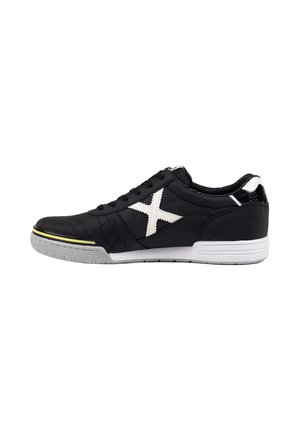 MUNICH, Zapatillas - black