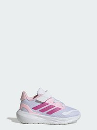 Buty sportowe w jasnoszarej siateczce z różowymi i fioletowymi akcentami. Posiadają pasek na rzep oraz zaokrągloną białą podeszwę. Nadają się do aktywnego noszenia.