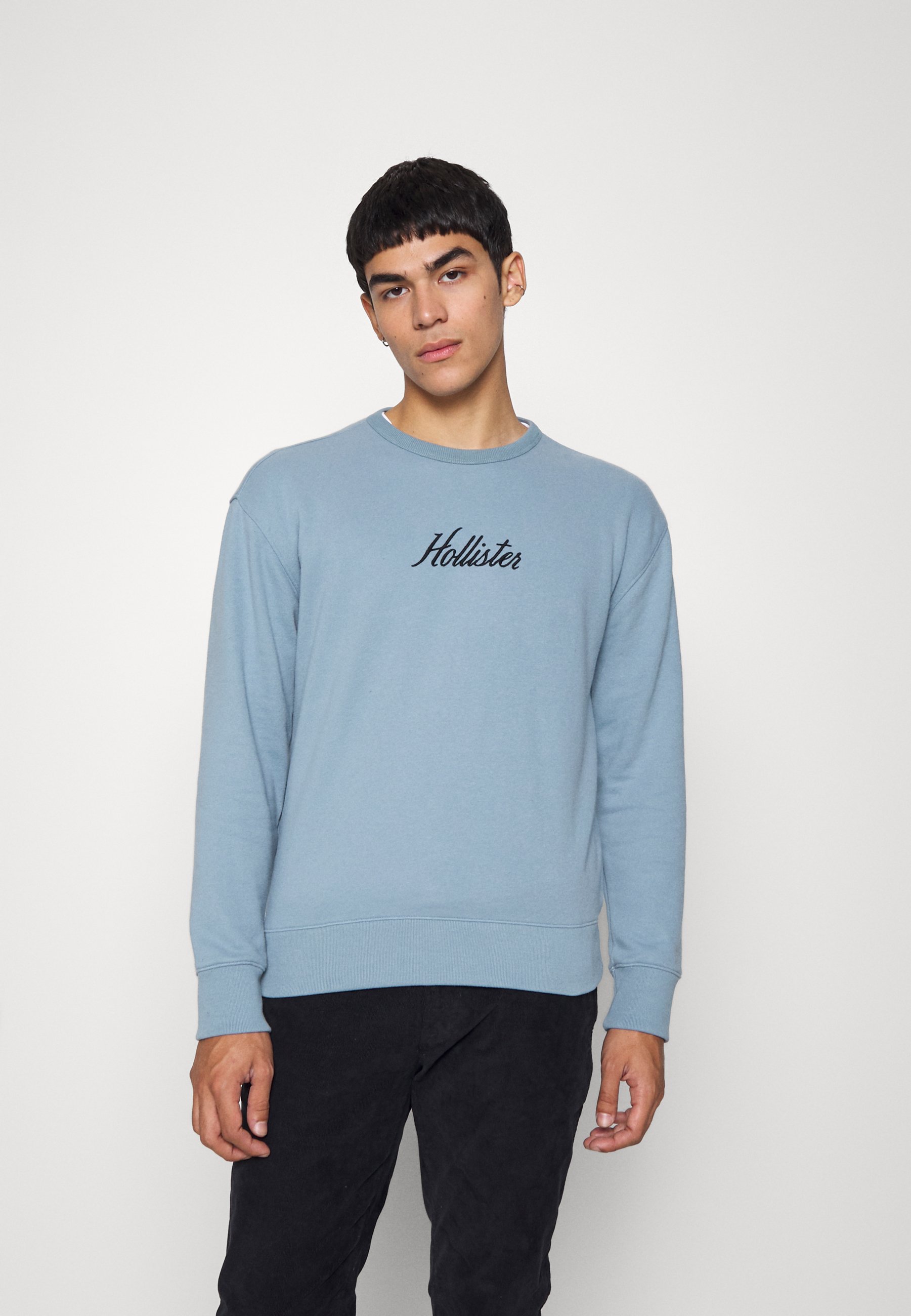 Hollister Co. TONAL TECH CREW - Sudadera - blue/azul claro - Zalando.es