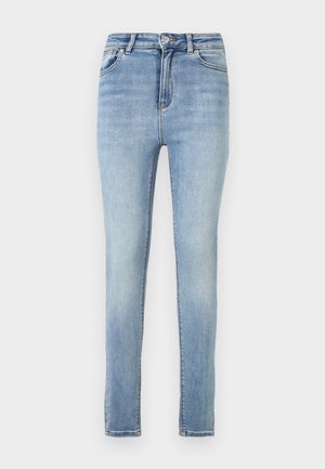 Jeans skinny en denim bleu clair, présentant une taille haute, une décoloration subtile, un design à cinq poches standard et une fermeture éclair avec bouton.