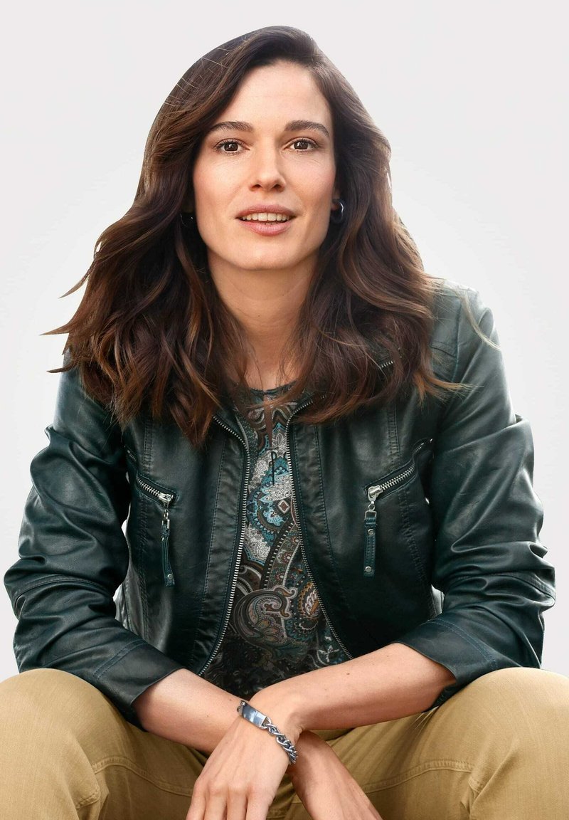 Damen Leichte Jacken | MONA Kunstlederjacke tannengrün/grün - UA11958 Damen Leichte Jacken | MONA Kunstlederjacke tannengrün/grün - UA11958