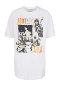Hvid bomulds T-shirt med et vintage sort-hvidt design, der viser fire musikere og orange tekst, der staver "MÖTLEY CRÜE." Løs pasform.