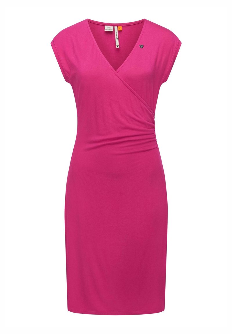 Robe rose vif longueur genou avec manches courtes, style portefeuille à col en V et fronces discrètes sur un côté.