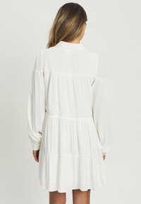 CALLI WILEY - Abito a camicia - white