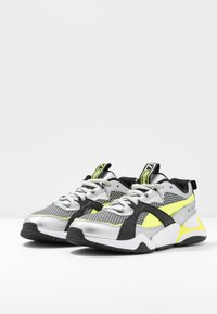 Puma Sneakers basse - silver-coloured