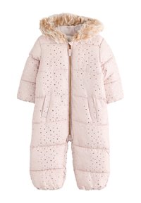 Pufasta ružičasta skijaška odijela s kapuljačom obloženom umjetnim krznom, s uzorkom zlatnih zvjezdica, prednjim patentnim zatvaračem i dva bočna džepa.