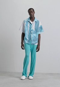 Nikolaj Storm KOS PANTS - Nohavice - atlantis