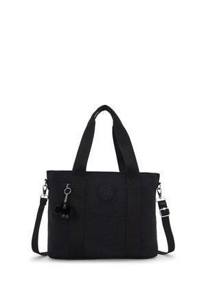 Borsa tote nera con doppie maniglie, tracolla regolabile, toppa rotonda con logo e piccolo portachiavi peluche attaccato a una delle maniglie.