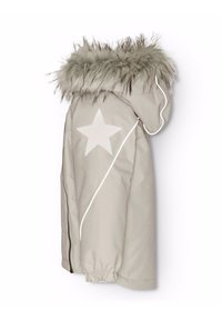Beige jakke med falsk pels hætte, udstyret med et stort hvidt stjernedesign, reflekterende piping, elastiske manchetter og lynlåslommer.