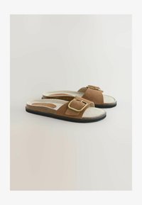 Valgt, tan brown suede