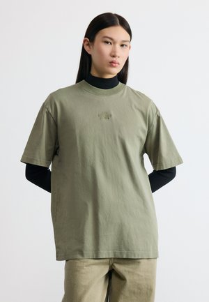 DASSEL TEE - Nyomott mintás póló - overland trek