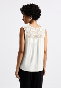 Street One MIT AJOURDETAILS - Bluse - weiß