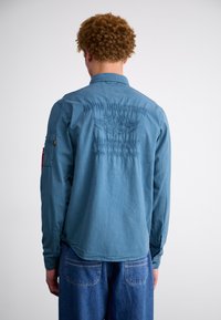 Alpha Industries AIR FORCE - Srajca - vintage marine