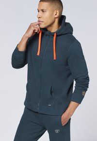 Chiemsee KAPUZEN MIT -LOGO - Zip-up sweatshirt - total eclipse