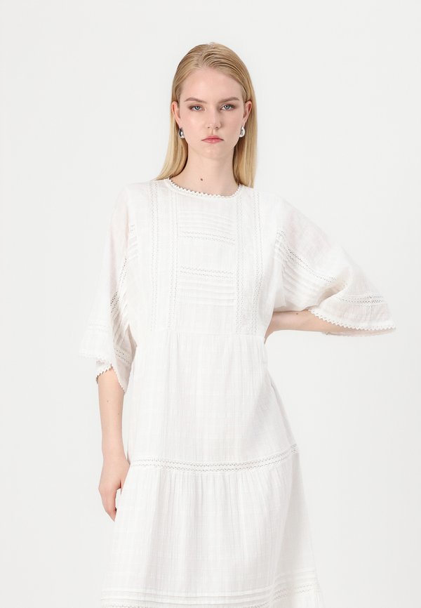 VMBERTINE DRESS - Day dress3