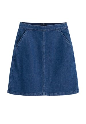 Tummansinisestä denim-hameesta, jossa on istuva vyötärö, kaksi etutaskua ja suora leikkaus. Sileä pinta näkyvine ompeluyksityiskohtineen.
