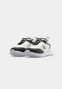 Calvin Klein Jeans EVA RUNNER LACE - Sapatilhas - bright white/black