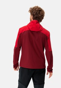 Vaude ELOPE - Softshelljas - carmine