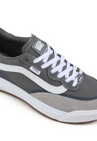 Vans MTE ULTRARANGE 2.0 SE UNISEX ciemnoszary