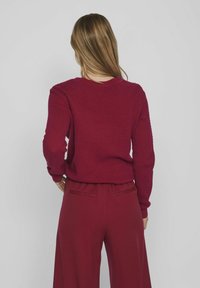 VILA VIDALO O NECK  - Stickad tröja - beet red