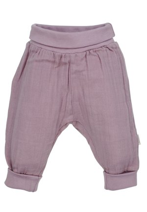 Pantaloni morbidi color lilla chiaro per bambini con vita e polsini risvoltati, realizzati in tessuto leggero e traspirante.